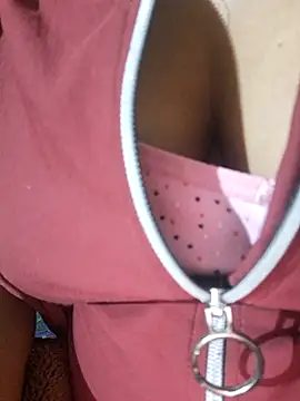 Priya Bong online show from 10.19.25