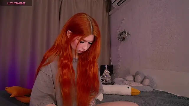 Evaa Moonn  online show from 12.23.24