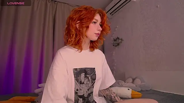 Evaa Moonn  online show from 01.27.25