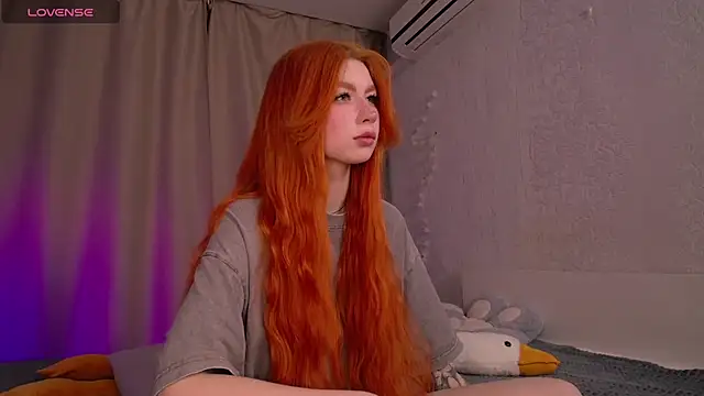 Evaa Moonn  online show from 03.11.25