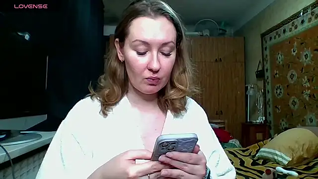 AnnaXLovers online show from 01.30.25