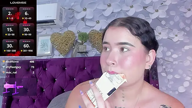 Snapshot of Danee_19_ chatting on 01.23.25 Danee 19 online show from 01.23.25