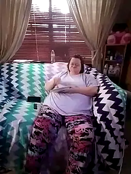 Snapshot of Bayou_Woman68 chatting on 06.20.26 Bayou Woman68 online show from 06.20.26