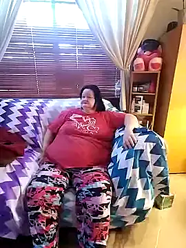 Snapshot of Bayou_Woman68 chatting on 07.28.26 Bayou Woman68 online show from 07.28.26