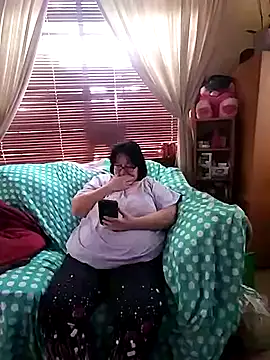 Snapshot of Bayou_Woman68 chatting on 07.31.26 Bayou Woman68 online show from 07.31.26