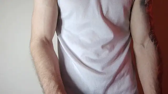 Snapshot of Kenner_fox77 chatting on 03.22.25 Kenner fox77 online show from 03.22.25