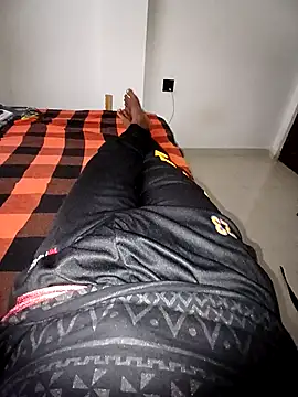 Snapshot of alanjoyoo chatting on 01.14.26 alanjoyoo online show from 01.14.26