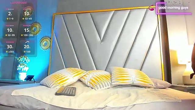 BrendaAdams  online show from 09.15.25