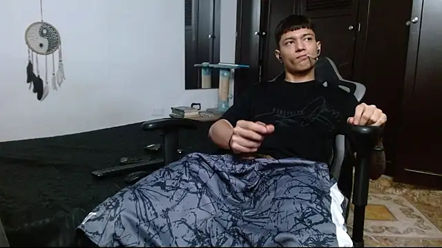 aaron blug online show from 02.03.25