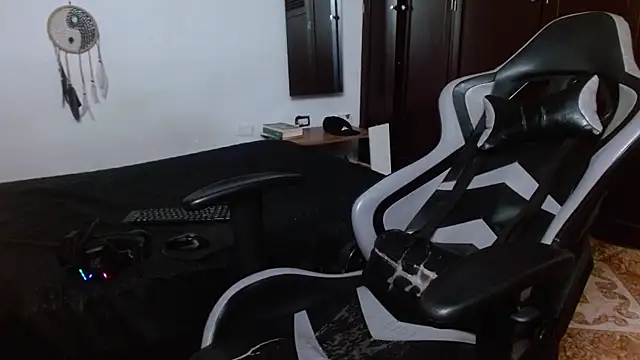 aaron blug online show from 02.24.25