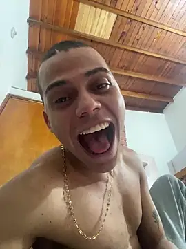 Snapshot of visaelX chatting on 01.27.25 visaelX online show from 01.27.25