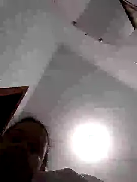  Miaaleon online show from 03.12.25