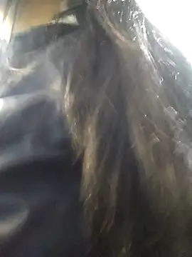  Miaaleon online show from 03.22.25