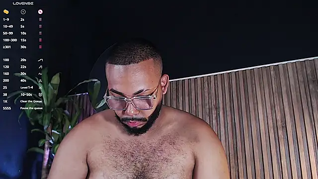 Snapshot of DilanJonnes_ chatting on 12.25.24 DilanJonnes  online show from 12.25.24