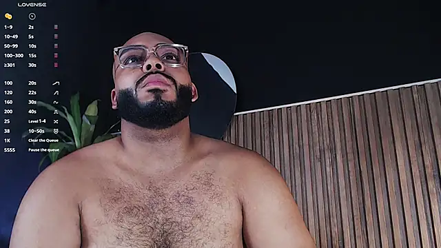 Snapshot of DilanJonnes_ chatting on 12.25.24 DilanJonnes  online show from 12.25.24