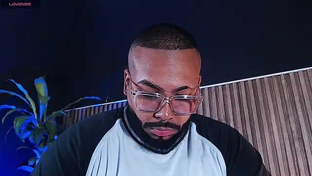 Snapshot of DilanJonnes_ chatting on 01.29.25 DilanJonnes  online show from 01.29.25