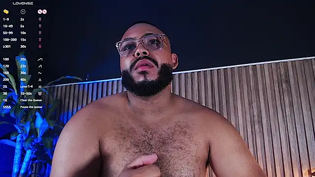 Snapshot of DilanJonnes_ chatting on 01.31.25 DilanJonnes  online show from 01.31.25