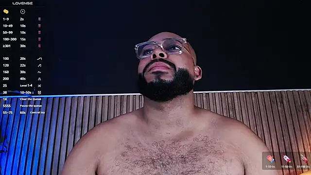 Snapshot of DilanJonnes_ chatting on 02.13.25 DilanJonnes  online show from 02.13.25