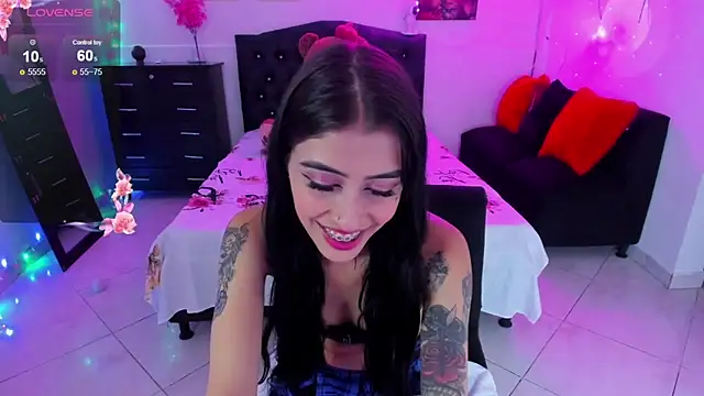 Melanny lopez18 online show from 11.27.25