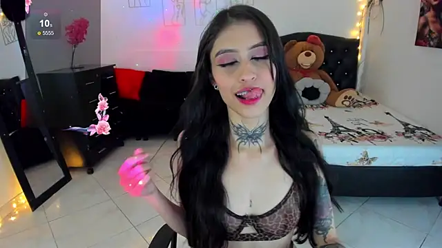 Melanny lopez18 online show from 05.05.26