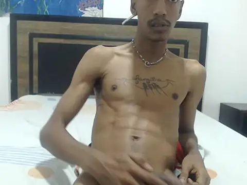 AlbertBigCock online show from 04.16.26