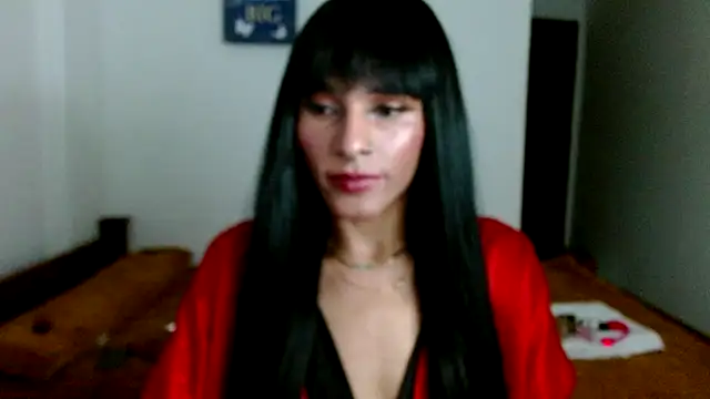 Snapshot of carolinemiller7 chatting on 12.06.24 carolinemiller7 online show from 12.06.24