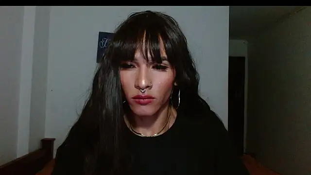 Snapshot of carolinemiller7 chatting on 01.26.25 carolinemiller7 online show from 01.26.25