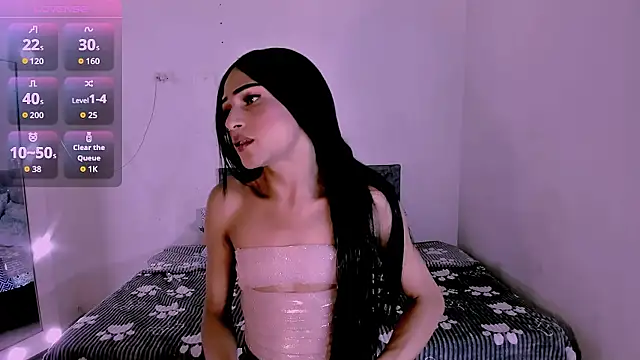 Snapshot of carolinemiller7 chatting on 03.12.26 carolinemiller7 online show from 03.12.26