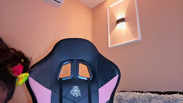 SheilaSmiith online show from 10.24.25