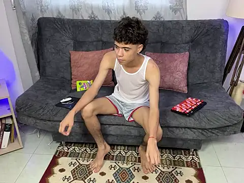 MyLatinHotBoys online show from 02.23.25