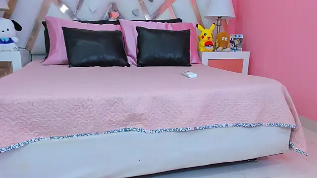 AnngelaSkye online show from 01.22.25