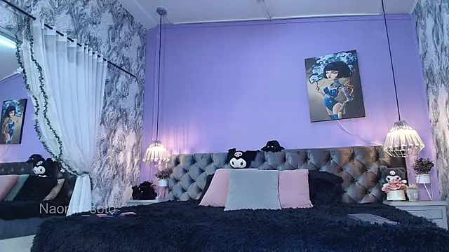 Snapshot of Naomii_Soto chatting on 09.17.25 Naomii Soto online show from 09.17.25