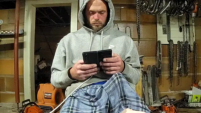 Bigoleslong98765 online show from 11.15.25