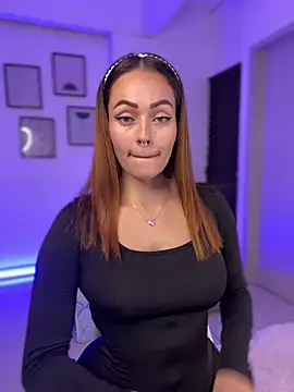 Miss-Abbii online show from 03.15.25