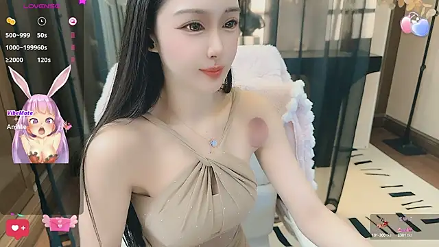 Snapshot of Aisi-20 chatting on 02.19.25 Aisi-20 online show from 02.19.25