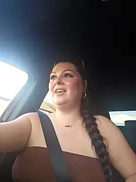 Britishbella online show from 03.20.25