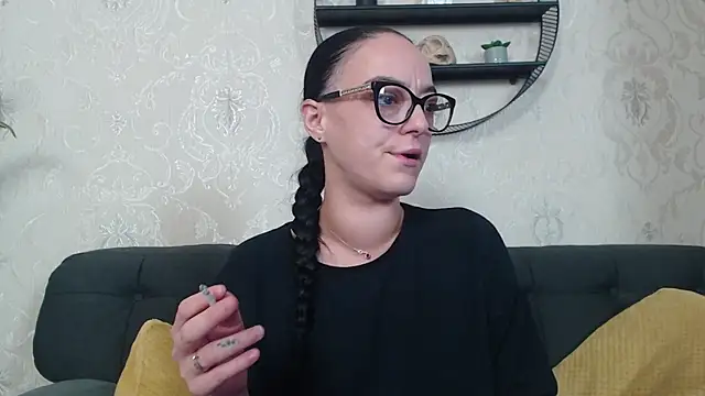 IzabelllNoir online show from 11.29.25