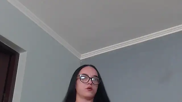 Snapshot of IzabelllNoir chatting on 04.29.26 IzabelllNoir online show from 04.29.26