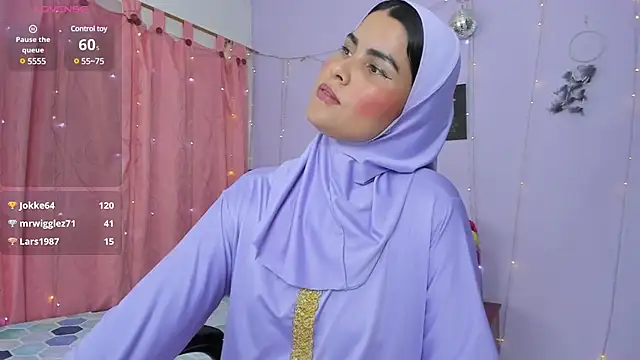 AishaAmin  online show from 01.16.25