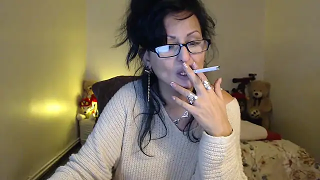 Snapshot of YourDreamLoverr chatting on 01.24.25 YourDreamLoverr online show from 01.24.25