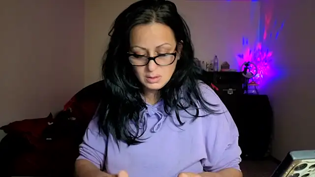 Snapshot of YourDreamLoverr chatting on 11.01.25 YourDreamLoverr online show from 11.01.25