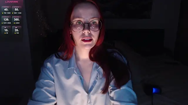 Snapshot of VanessaLincum chatting on 12.15.24 VanessaLincum online show from 12.15.24