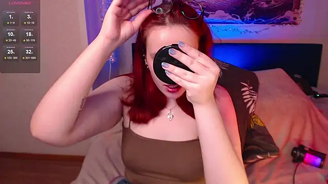 Snapshot of VanessaLincum chatting on 01.27.25 VanessaLincum online show from 01.27.25