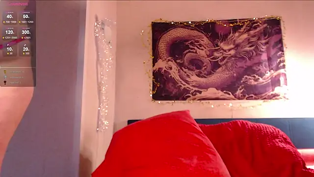 Snapshot of VanessaLincum chatting on 03.10.25 VanessaLincum online show from 03.10.25