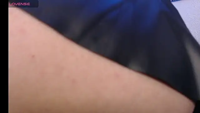 niakat  online show from 09.30.25