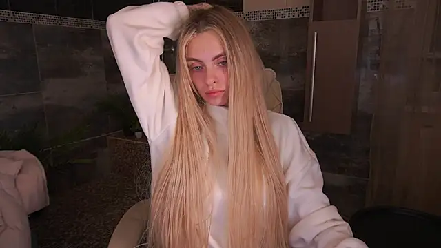 ChloeBrightt online show from 12.01.25