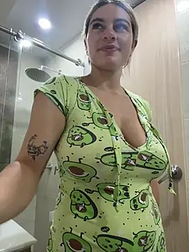 AtheneaRossi online show from 04.07.26