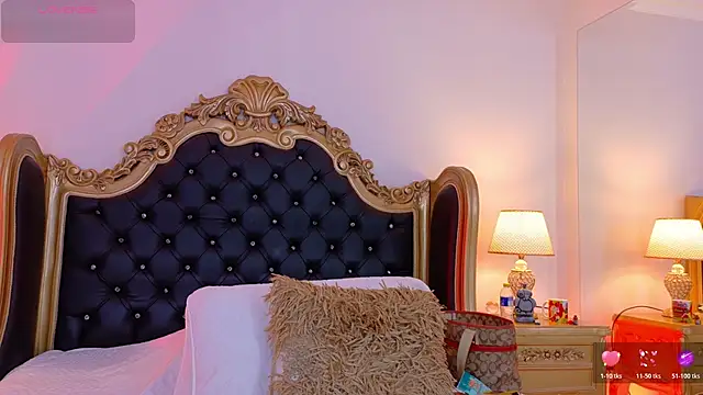 AdelinaVans online show from 03.10.26