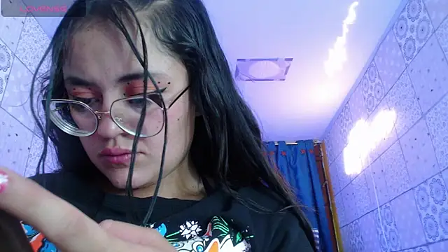 vitoria23  online show from 03.06.25