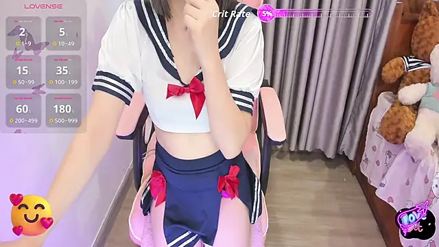 Snapshot of Yuka_Chan chatting on 10.28.25 Yuka Chan online show from 10.28.25